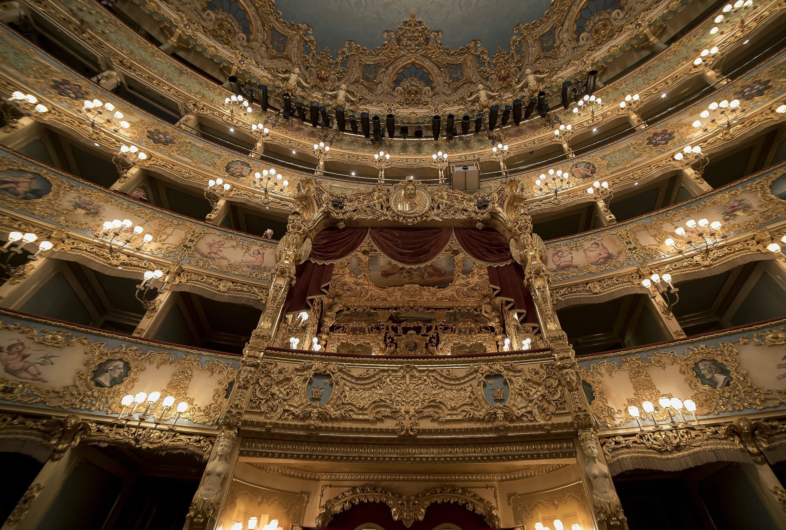 تاریخی ترین سالن اپرا در سراسر جهان
